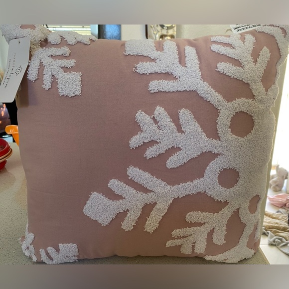 NANETTE LEPORE : Brand New Embroidered Snowflake Holiday Decorative Pillow ❄️ - Picture 2 of 6